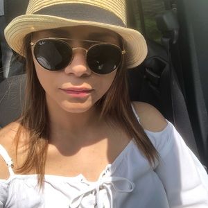 Meet your Posher, Karla